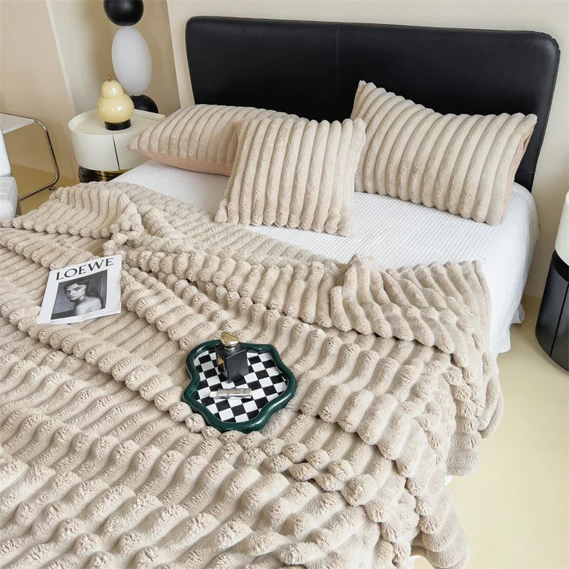 Dicke Plüsch-Kuscheldecke Ultra Weich Warm für Sofa und Bett