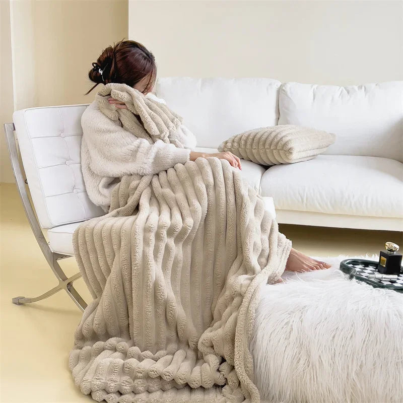 Dicke Plüsch-Kuscheldecke Ultra Weich Warm für Sofa und Bett