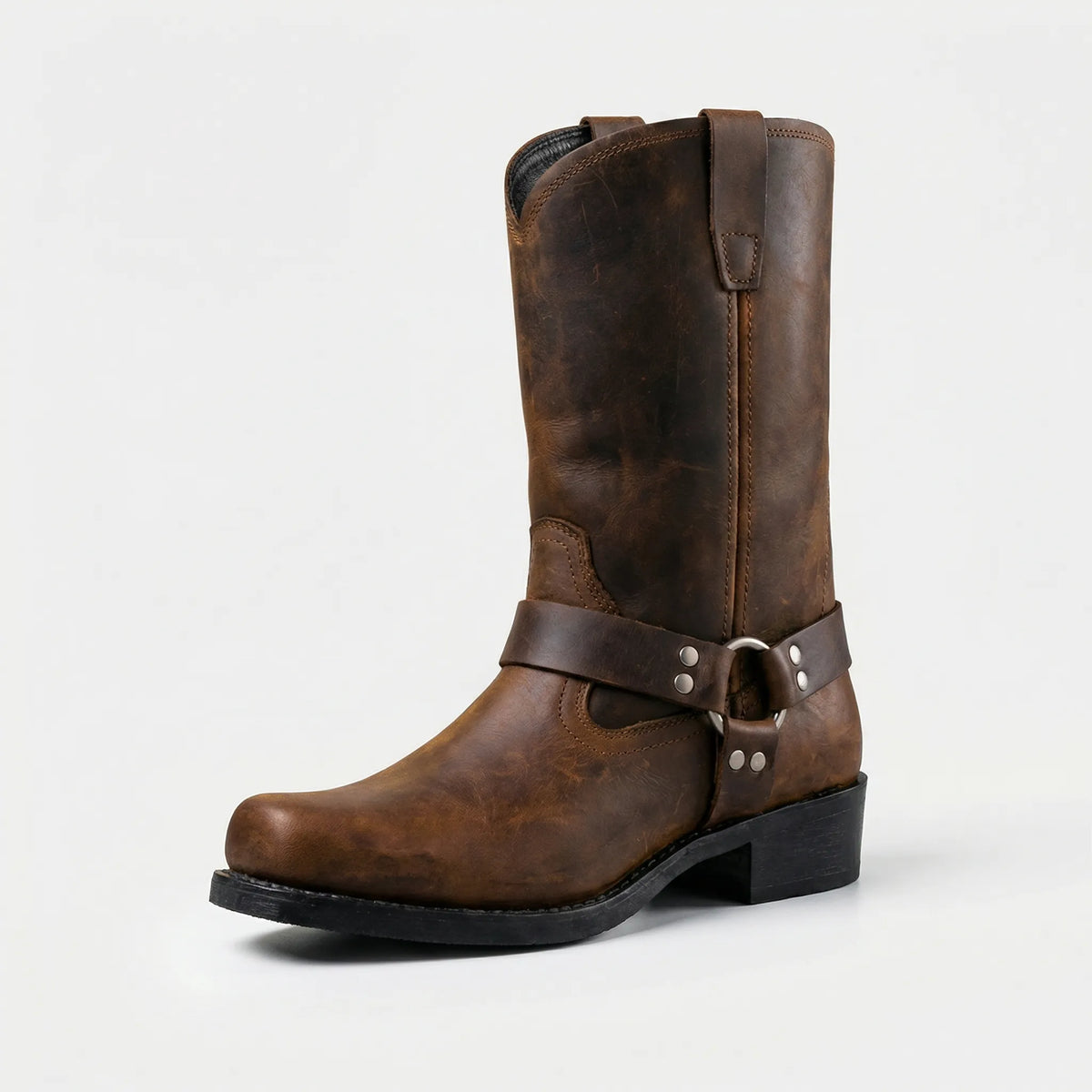 Herren Westernstiefel mit Riemen und Metalldetails