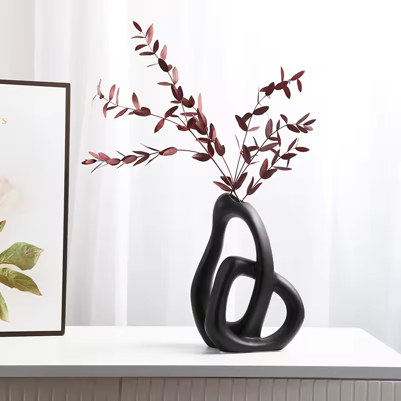 Zeitlose Keramikvase – Minimalistische Wohndeko