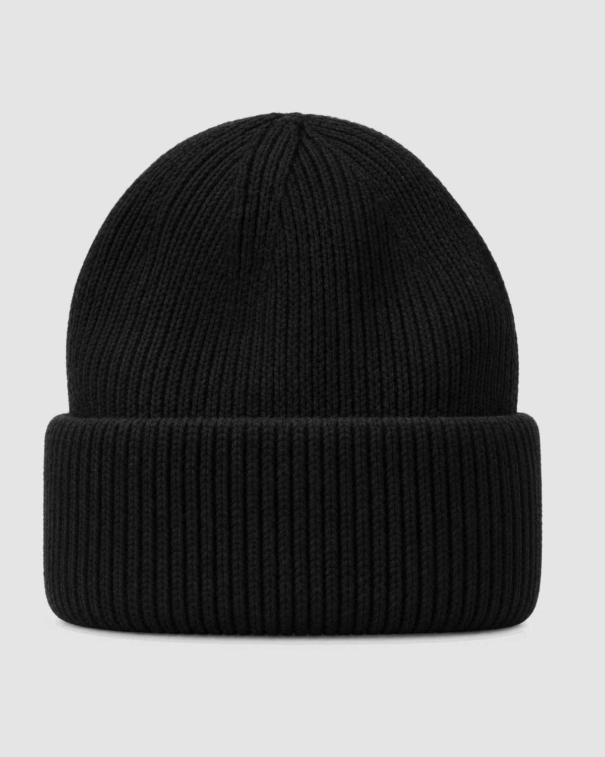 Wintermütze mit Rippstrick und Umschlag in Schwarz