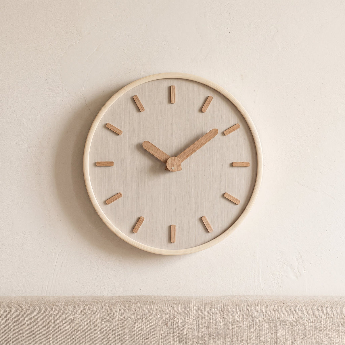 DashClock Lautlose Holz-Wanduhr
