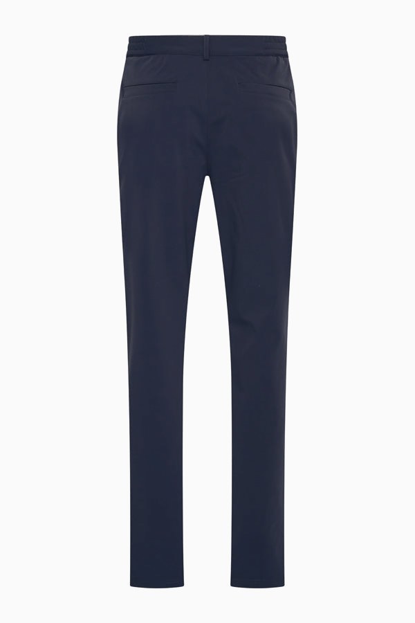 Beyoda Stoffhose Herren Deep Navy — Editorial-Styling