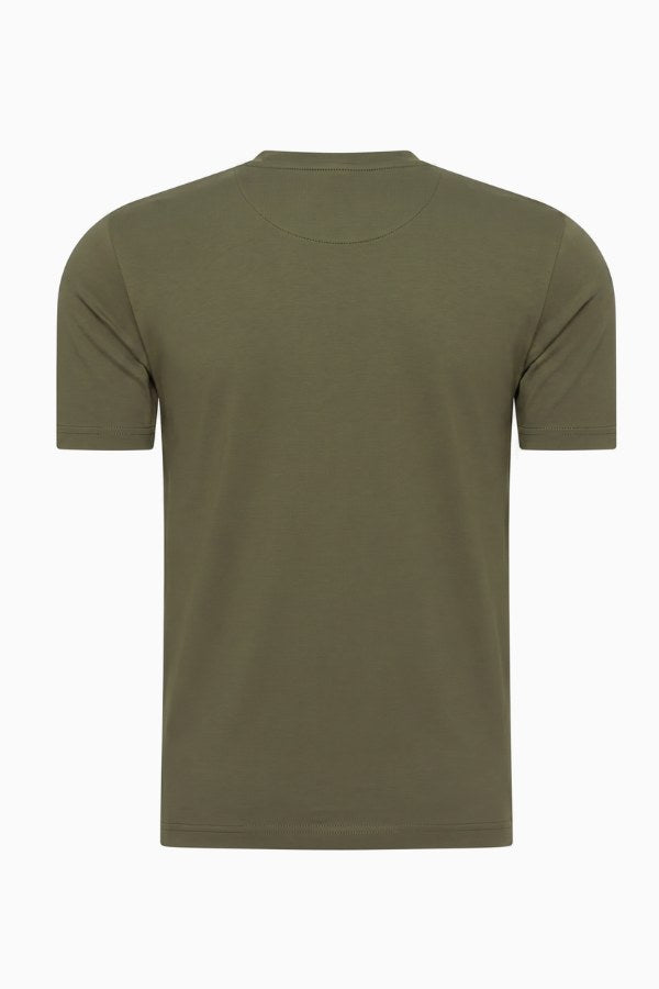 Beyoda Premium T-Shirt Herren Olive Grove — Editorial-Styling