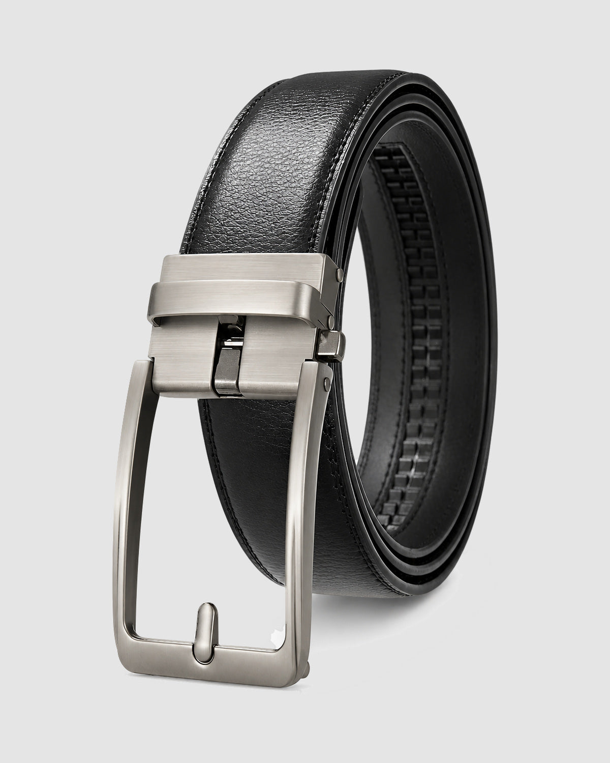Herren Ledergürtel aus Rindsleder, robust und elegant in Schwarz