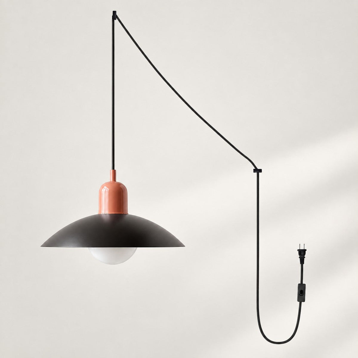 Steckdosen-Pendelleuchte im Mid-Century-Bauhaus-Stil – Ansicht 7