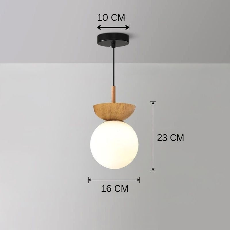 Nordische Kugel-Deckenlampe – Holzmaserung & Metallakzent