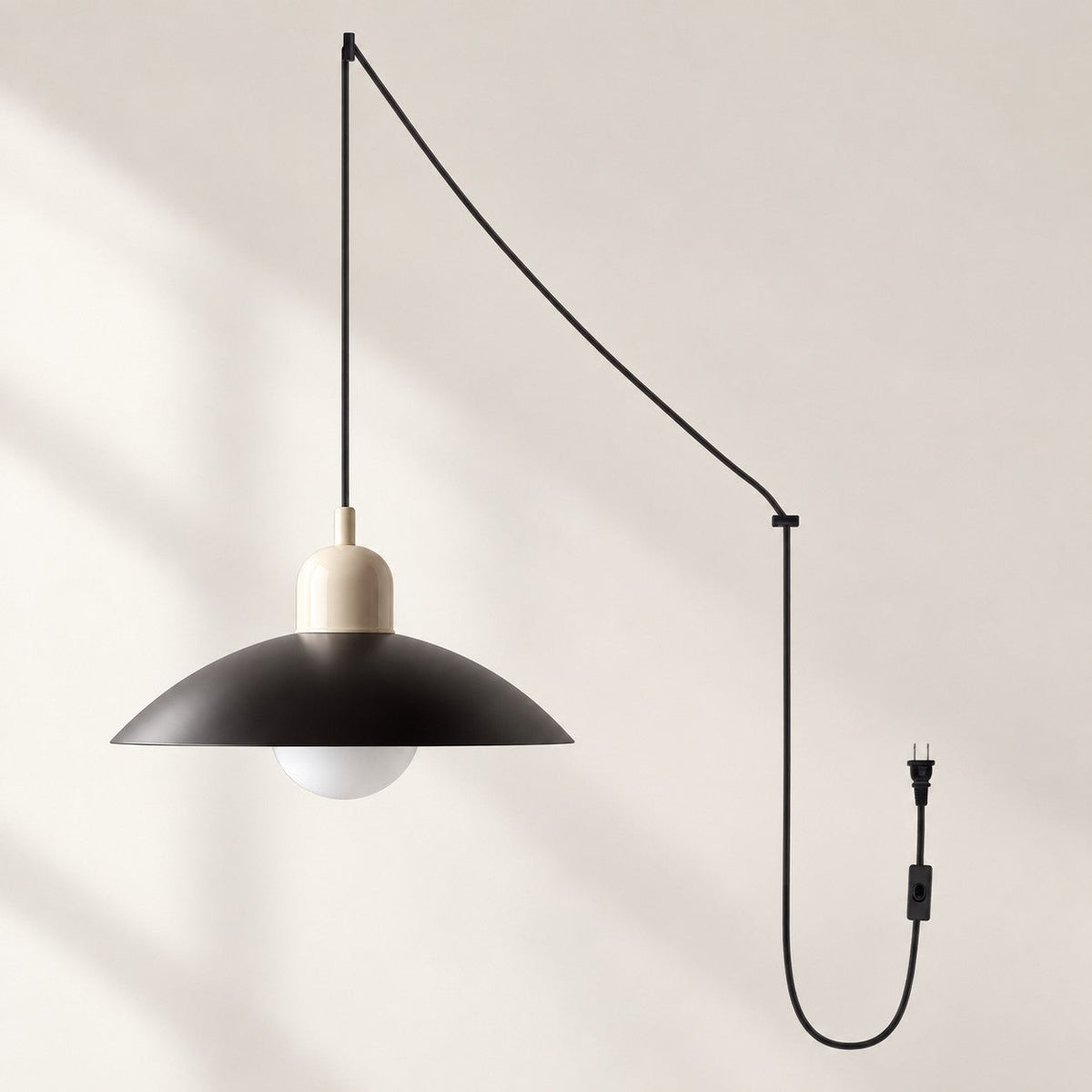 Steckdosen-Pendelleuchte im Mid-Century-Bauhaus-Stil – Ansicht 16