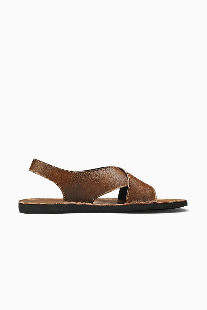 Herresandaler i brunt læder med krydsrem – komfortable slip-ons til sommer - - Sko