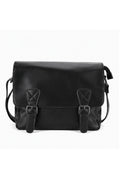 Schwarze Messenger-Tasche mit Überschlag und Schnallendetail