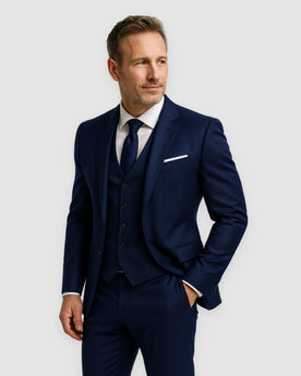 Herren Anzug Slim Fit, dreiteilig in Marineblau