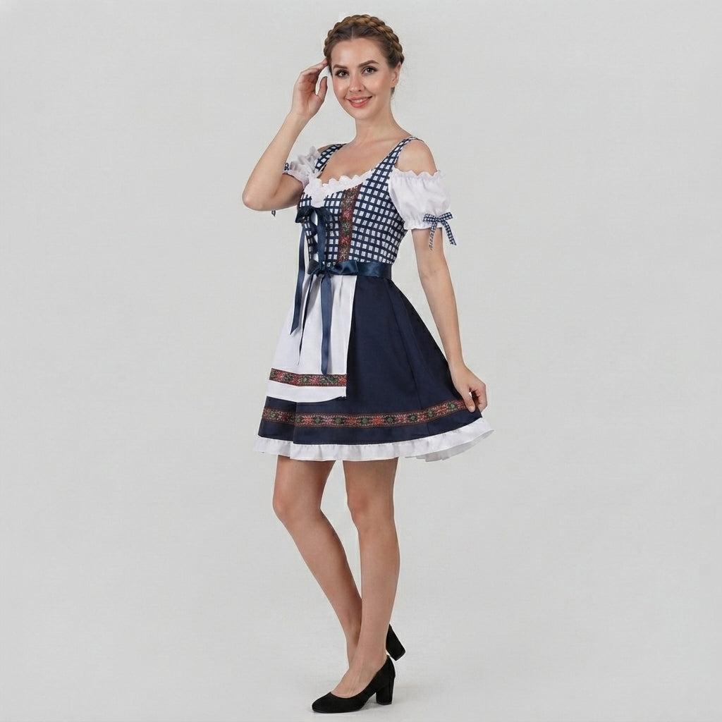Dirndl mit Spitzenakzenten