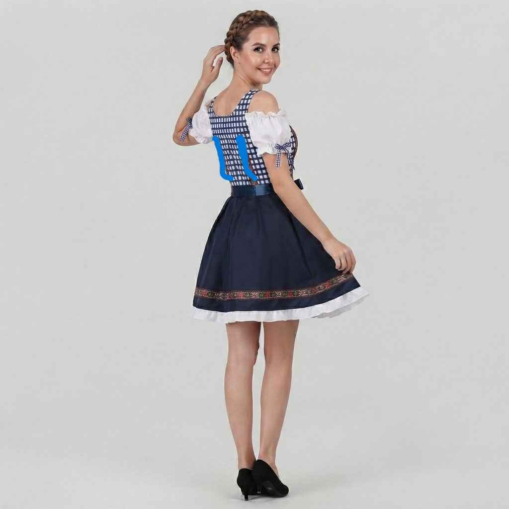 Dirndl mit Spitzenakzenten