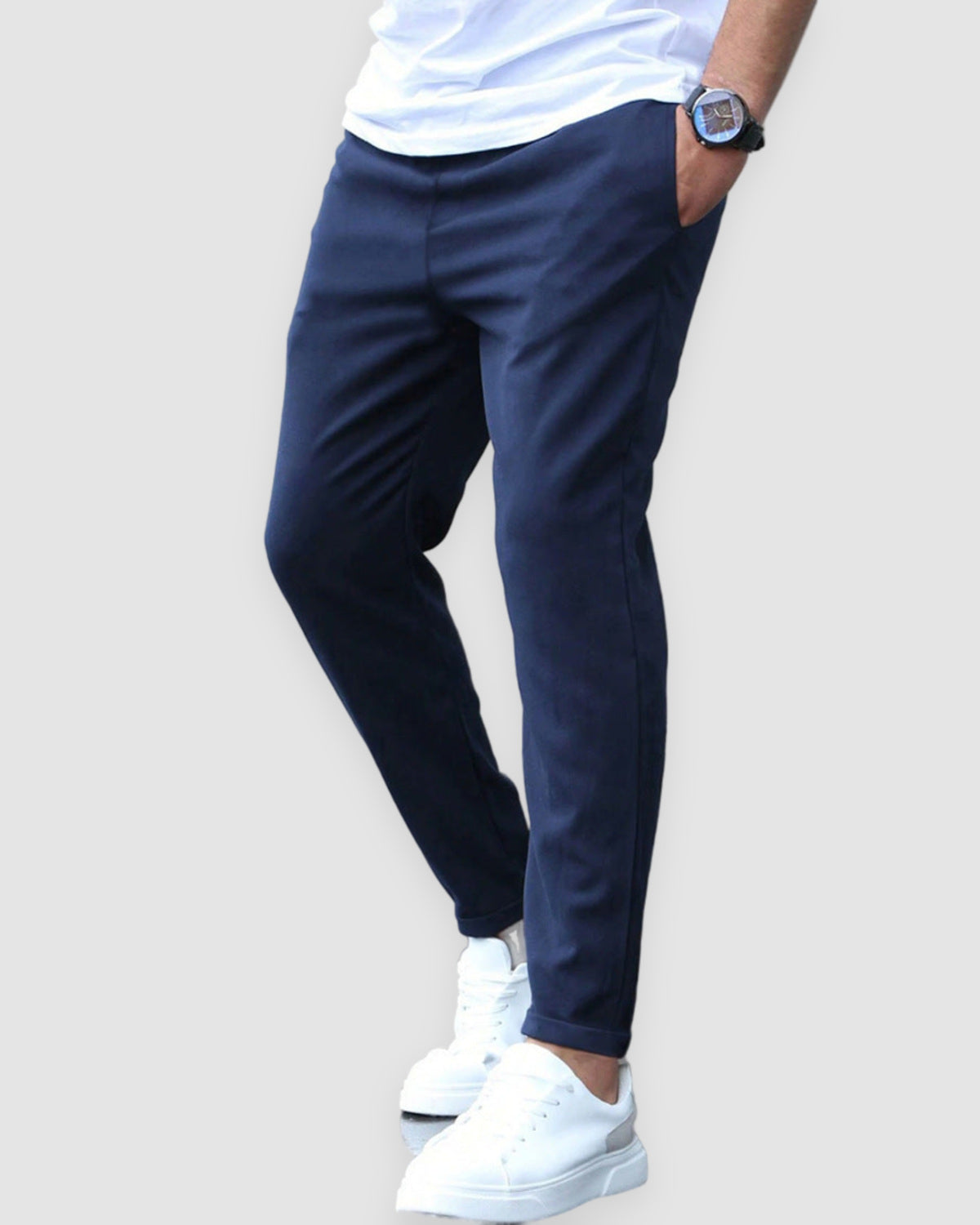 Herren Hose elastisch, bequem und modern in Dunkelblau