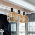 Hängelampe Organisches Holzdesign