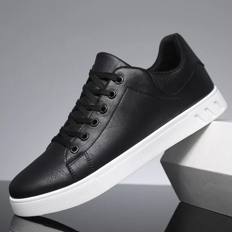 Klassische Herren-Sneaker - Braun, Schwarz, vielseitig & bequem