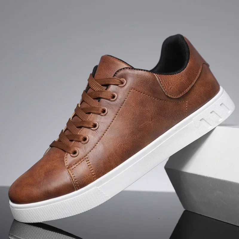 Klassische Herren-Sneaker - Braun, Schwarz, vielseitig & bequem