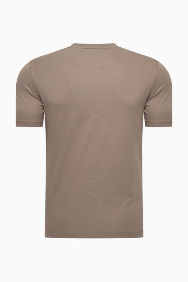 Beyoda Premium T-Shirt Herren Desert Taupe — Editorial-Styling